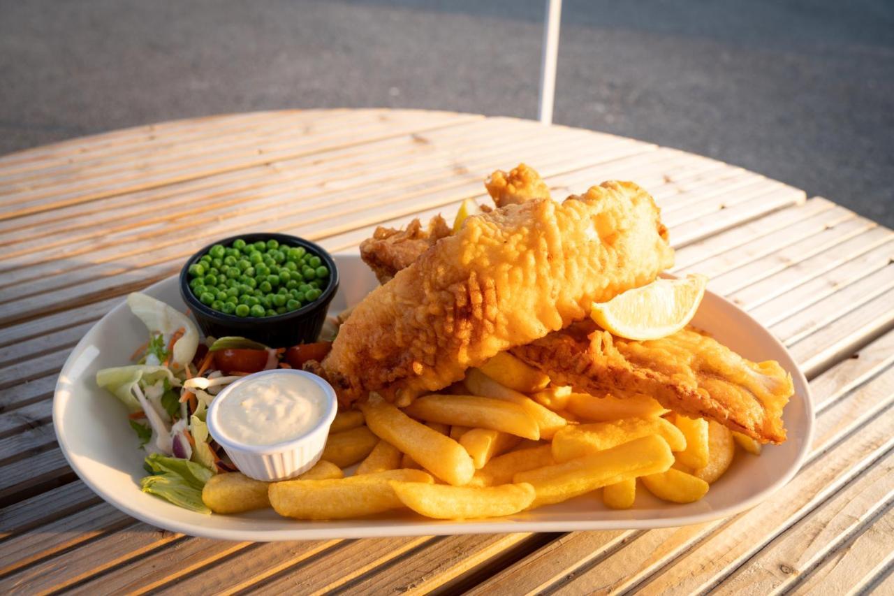 The Gaslight Inn Self Catering Holiday Apartments Rossnowlagh Donegal Bed & Breakfast Rossnowlagh