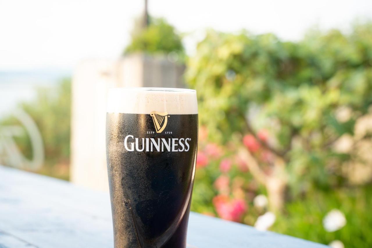 The Gaslight Inn Self Catering Holiday Apartments Rossnowlagh Donegal Bed & Breakfast