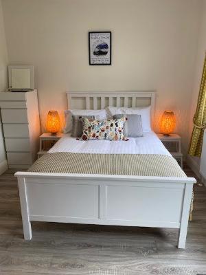 The Gaslight Inn Self Catering Holiday Apartments Rossnowlagh Donegal Bed & Breakfast Rossnowlagh